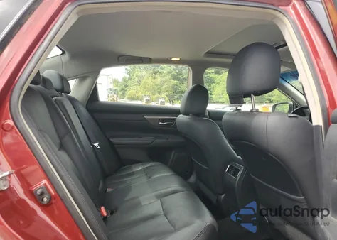 2013 Nissan Altima 2.5 from USA, damaged, VIN 1N4AL3AP7DN439025